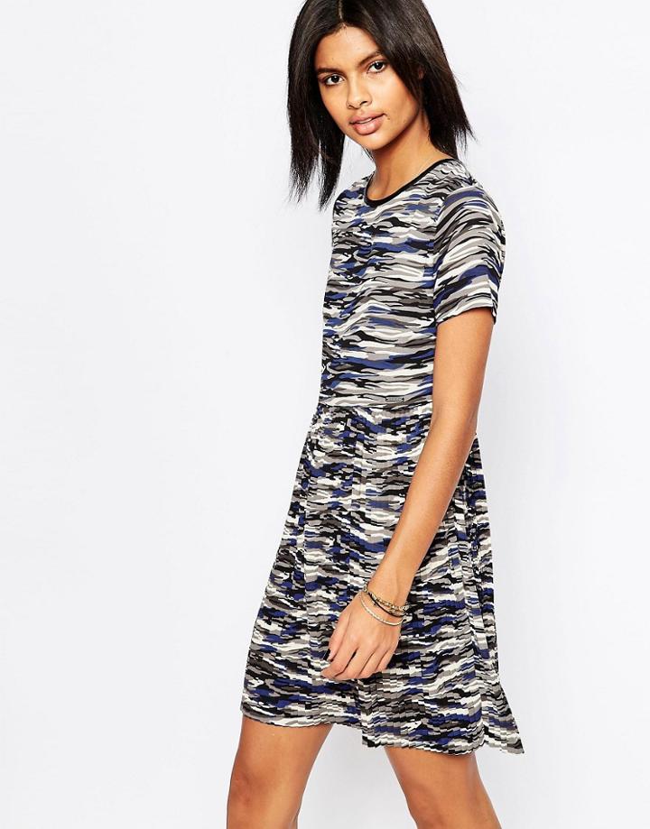 Pepe Jeans Gannet Camo Dress With Pleated Skirt - 945gray