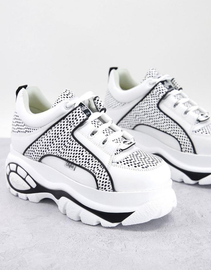 Buffalo London Chunky Sneakers In White And Black