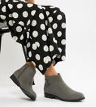 New Look Wide Fit Flat Ankle Boot In Gray