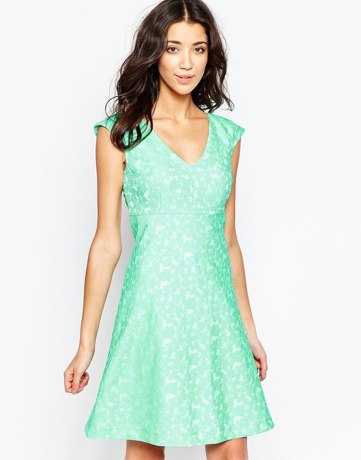 Traffic People Falling Flowers Swoon Dress In Daisy Jaquard - Green
