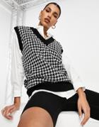 Naanaa Knitted Vest In Dogtooth-black