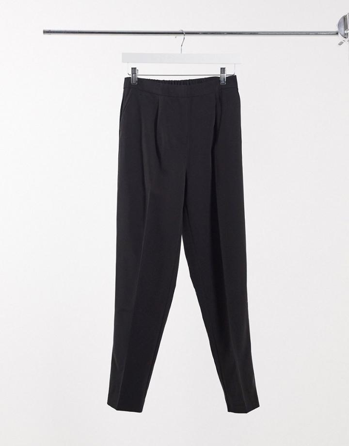 New Look Slim Leg Pants In Black