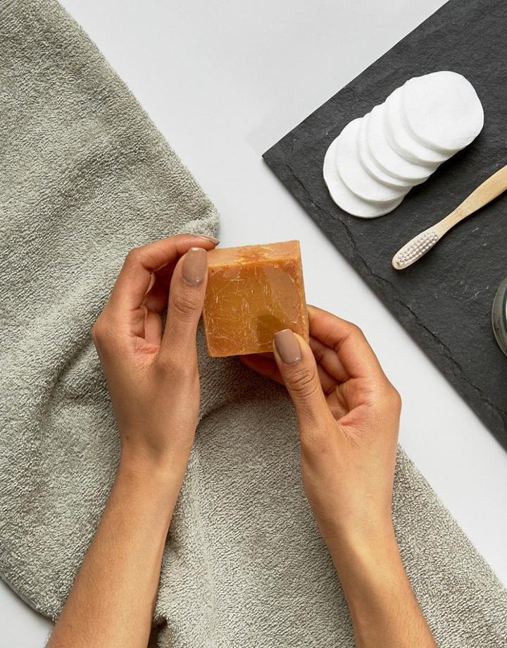 Alpha-h Cleansing Cube 100g - Clear