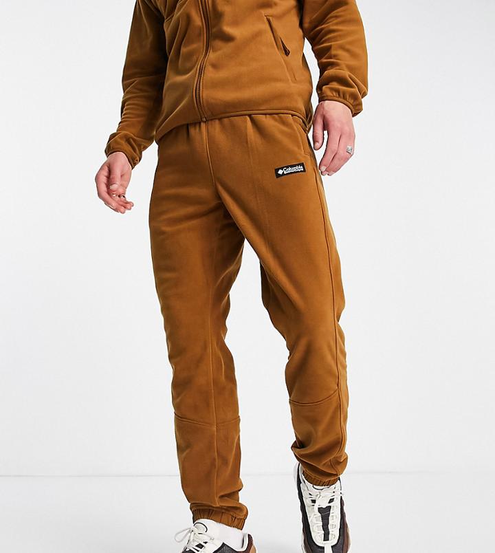 Columbia Backbowl Sweatpants In Brown - Exclusive To Asos