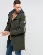 The North Face Insulated Mountain Parka In Green - Green
