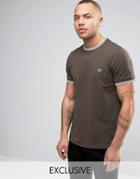 Fred Perry Twin Tipped T-shirt Exclusive In Green - Green