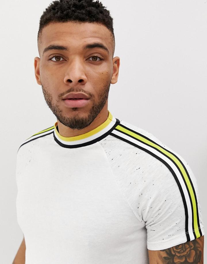 Asos Design Longline Raglan T-shirt With Curved Hem And Contrast Taping And Neck Trim With Interest Fabric Sleeves-white
