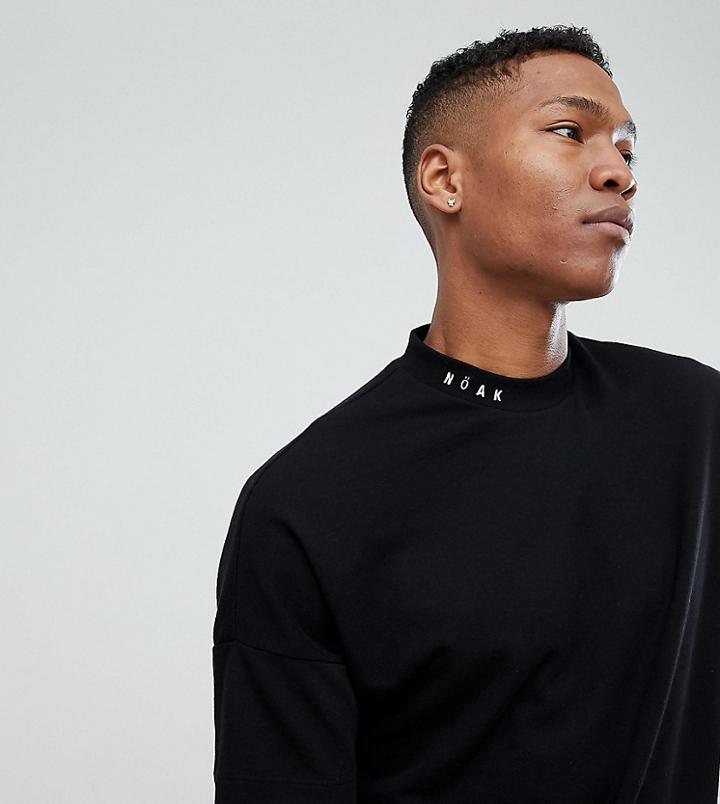 Noak T-shirt With High Neck And Drop Shoulder In Black - Blue