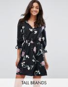 Influence Tall V Neck Tea Dress With Gathered Sleeve - Black