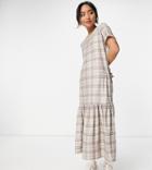 Urban Threads Petite Tiered Midi Smock Dress In Neutral Check