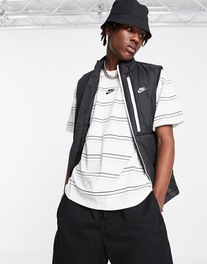 Nike Legacy Recycled Insulated Vest In Black