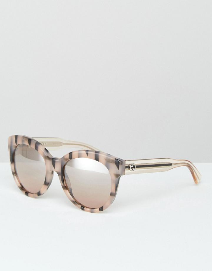 Gucci Round Sunglasses In Stripe - Pink