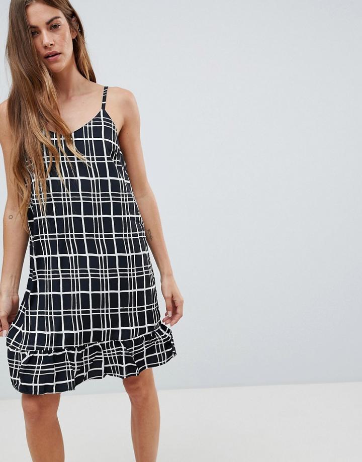 Daisy Street Cami Dress With Frill Hem In Check Print - Black