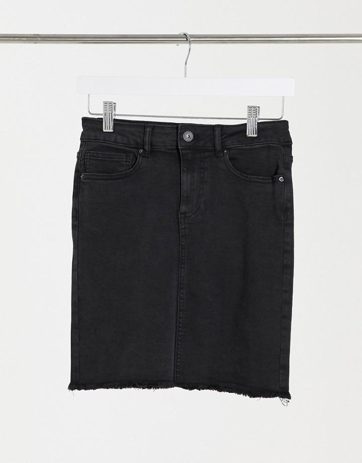 Pieces Raw Edge Denim Mini Skirt In Black