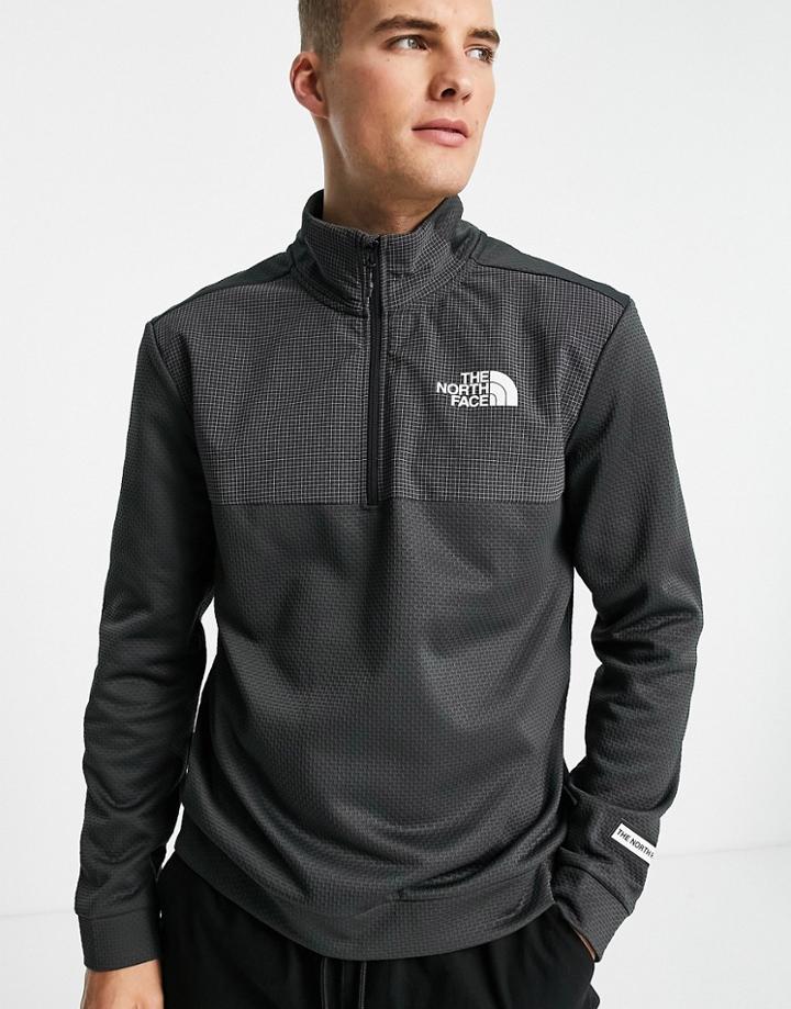 The North Face Mountain Athletic 1/4 Zip Fleece In Gray-grey