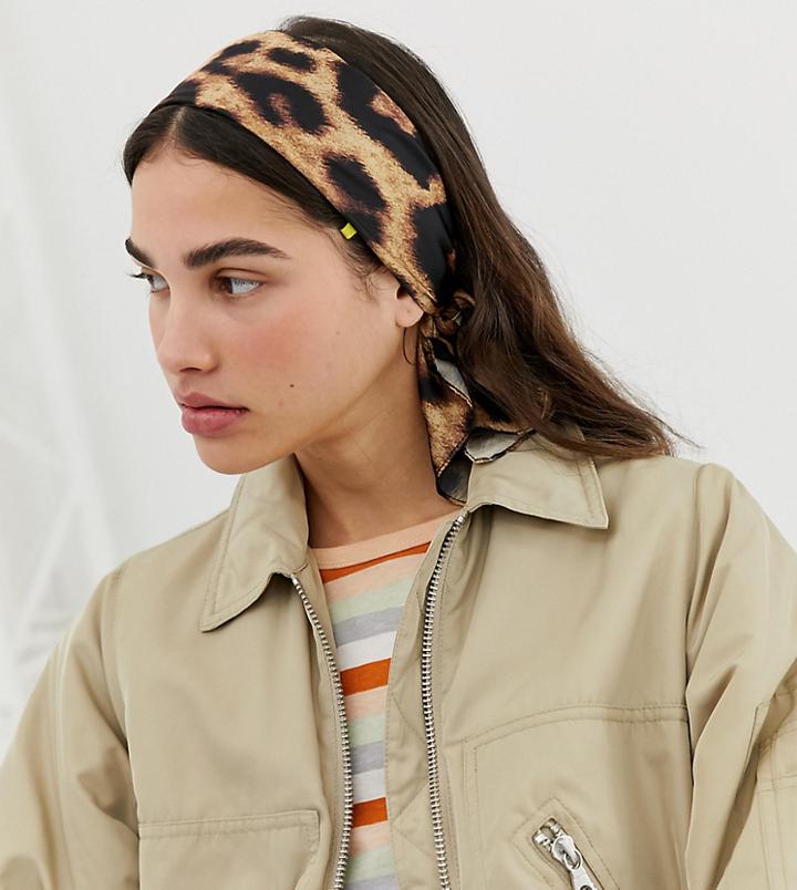 Monki Head Scarf In Leopard Print - Brown