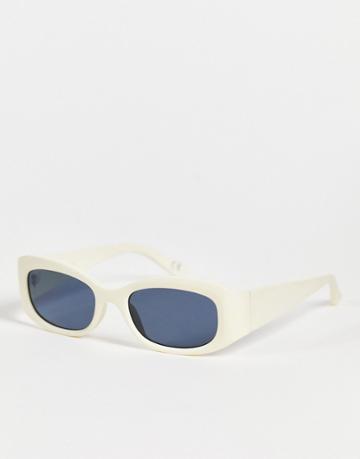 Asos Design 90s Oval Sunglasses In Rubberized Frame With Smoke Lens - Beige-neutral