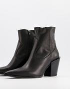 Depp Pointed Western Boots In Black Leather