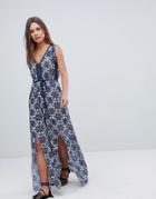 En Creme Sleeveless Maxi Dress With Lace Trim - Blue