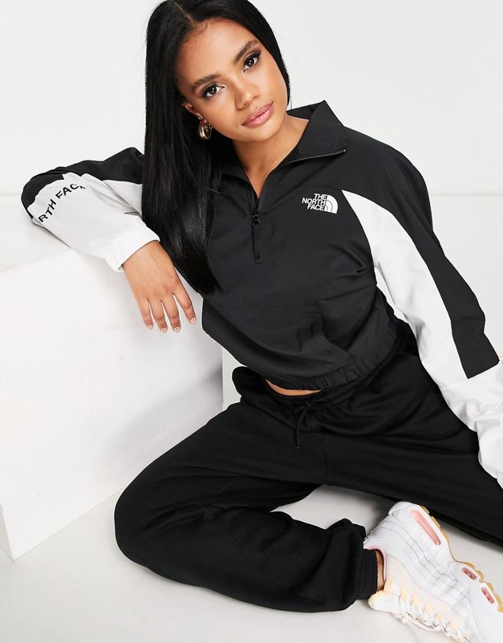 The North Face Training Mountain Athletic Wind Jacket In Black