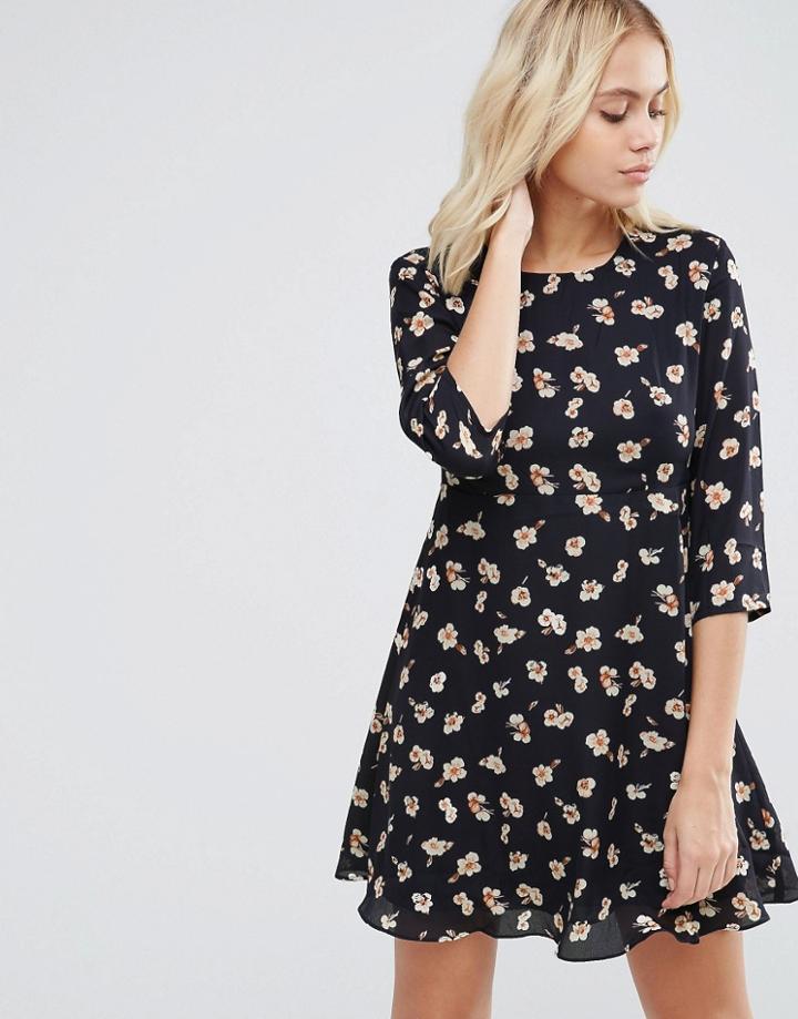 Goldie Hazy Days Floral Printed Tea Dress - Blue