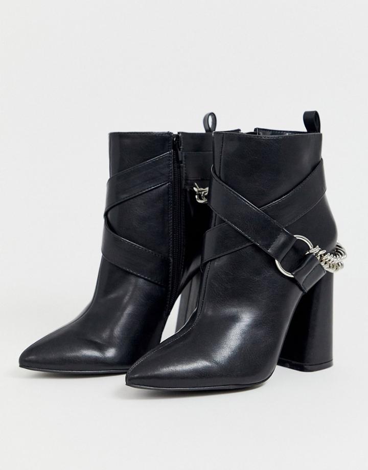 Co Wren Pointed Heeled Boots With Chain Detail