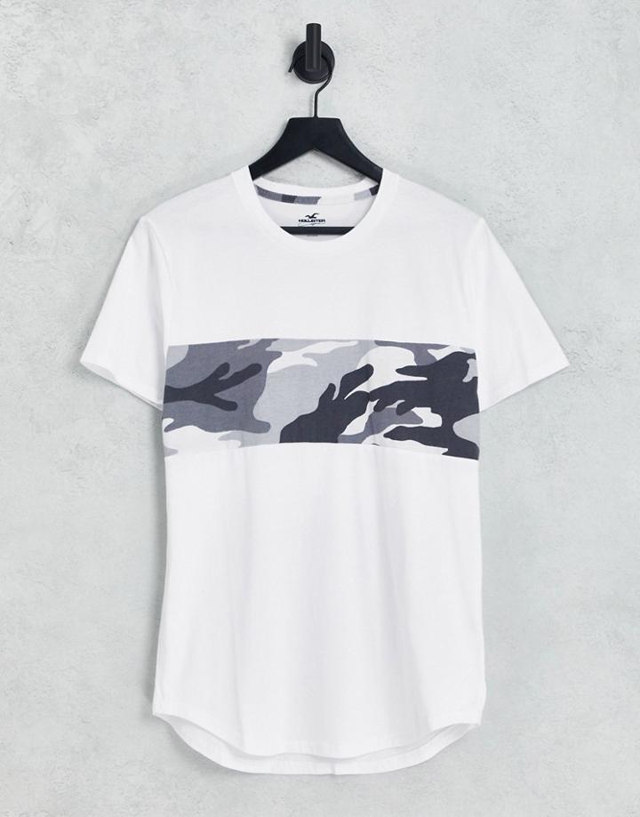 Hollister Curved Hem Camo Chest Panel T-shirt In White