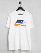 Nike Brooklyn T-shirt In White