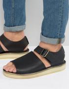 Clarks Original Trek Strap Sandal - Black