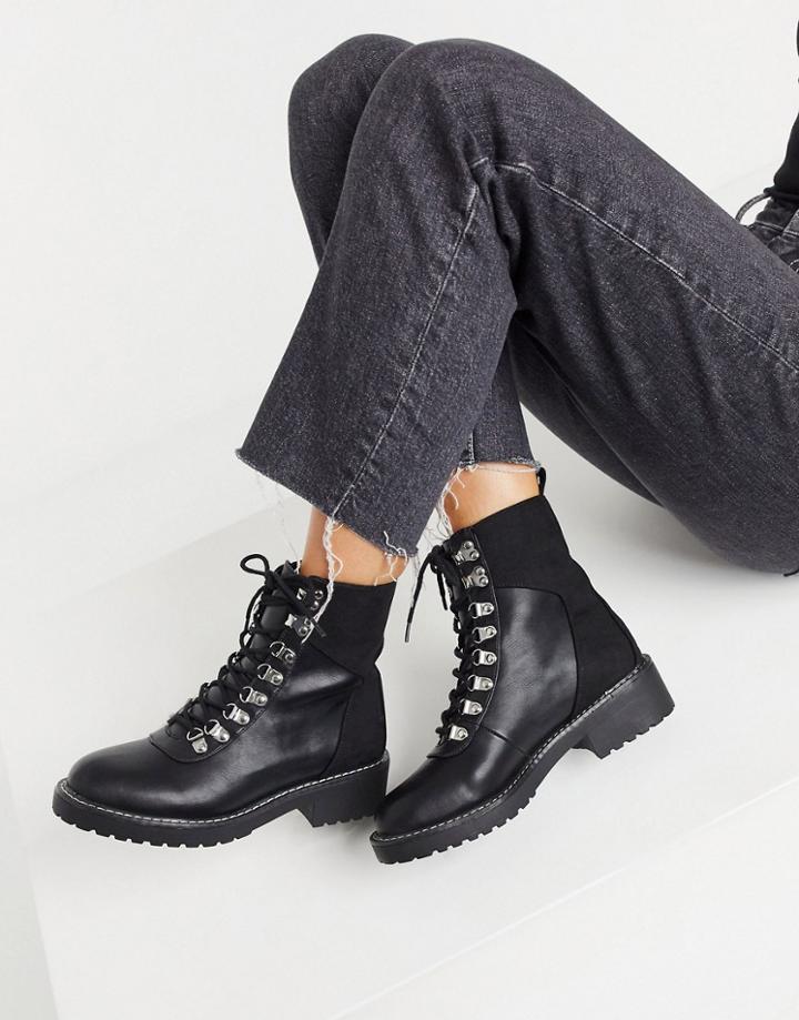 London Rebel Lace-up Boots In Black