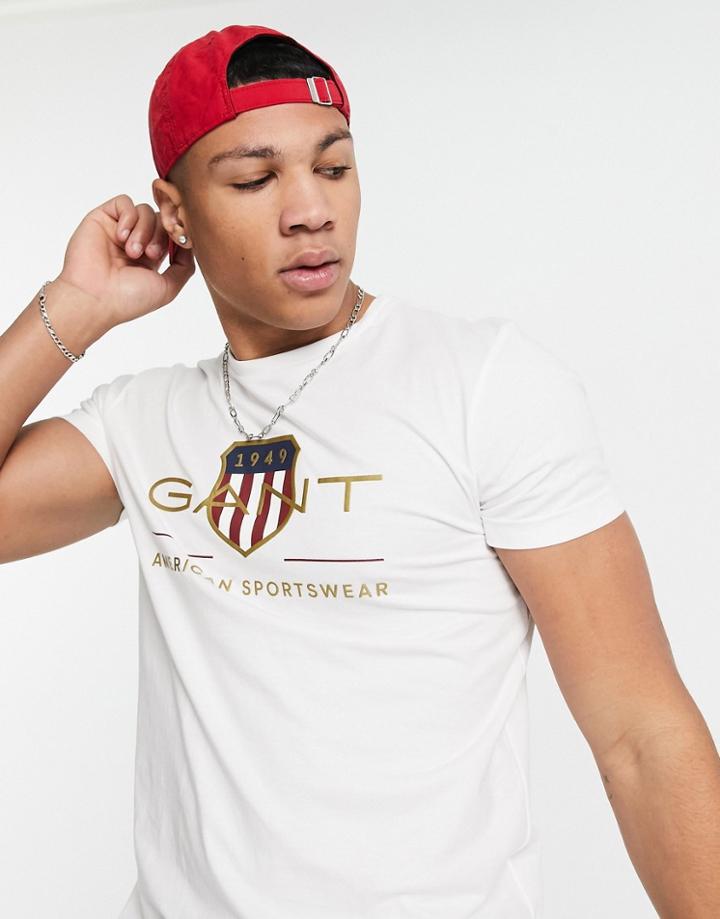 Gant T-shirt With Large Shield Logo In White