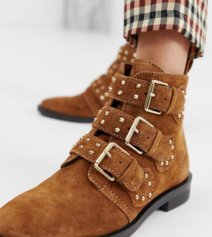 Stradivarius Buckle Detail Ankle Boot-beige