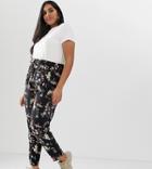 New Look Curve Floral Jogger In Black Pattern - Black