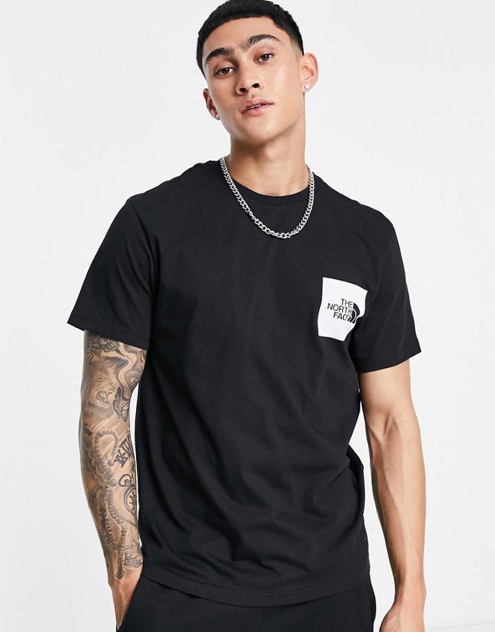 The North Face Galahm Graphic T-shirt In Black
