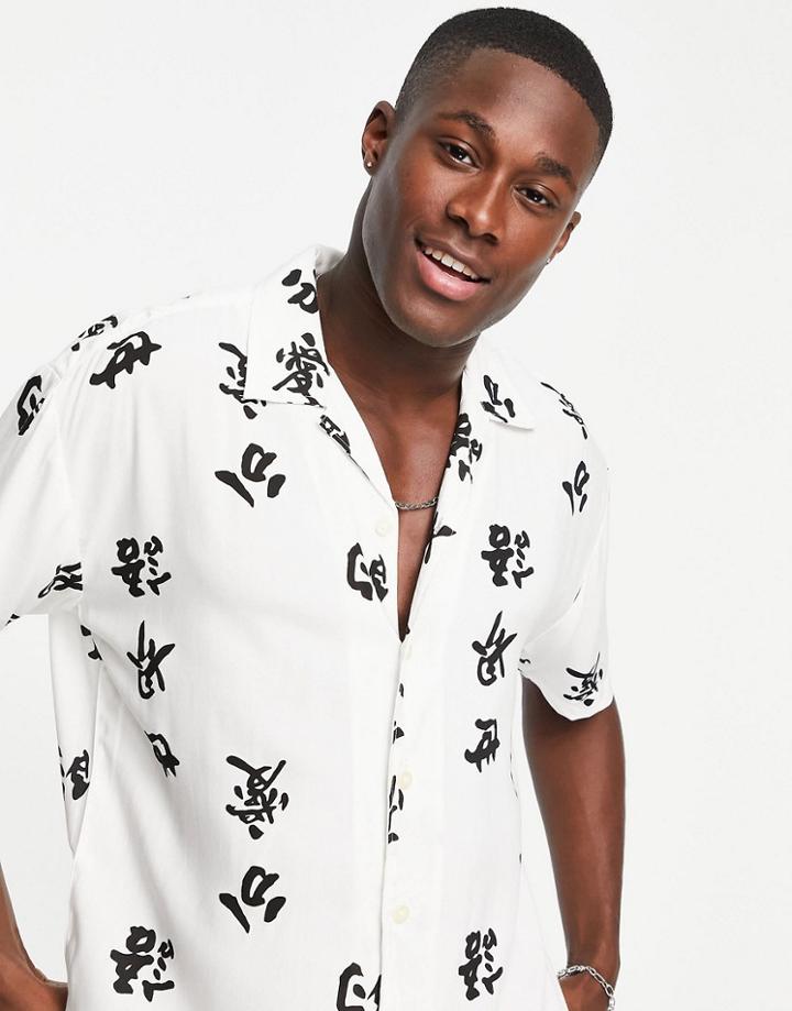 Jack & Jones Originals Revere Collar Shirt In White With Mandarin Text-navy