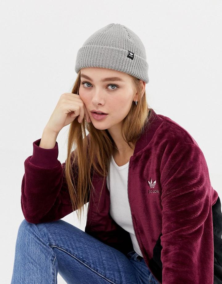 Adidas Originals Patch Logo Ribbed Beanie In Gray - Gray