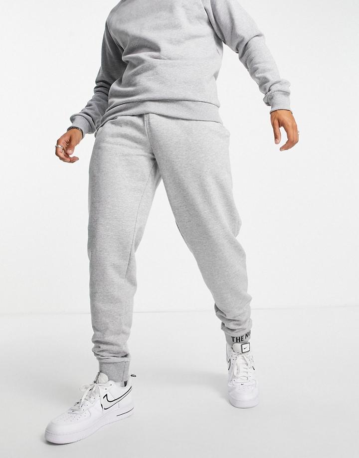 The North Face Zumu Sweatpants In Gray-grey
