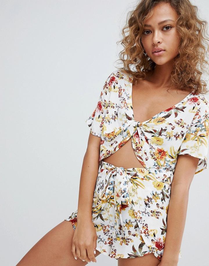 Pull & Bear Coord Floral Crop Woven Top In White Floral - White