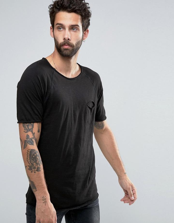 Pull & Bear T-shirt In Black With Pocket And Curved Hem - Black