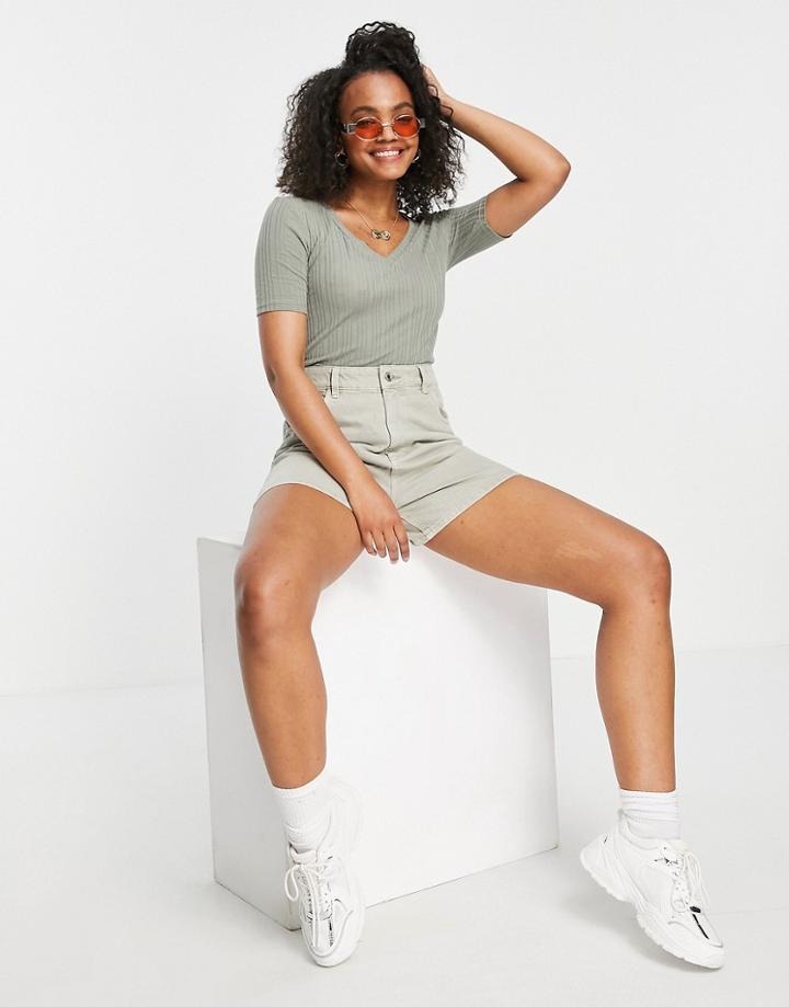 Brave Soul Amy Ribbed V Neck T-shirt-green