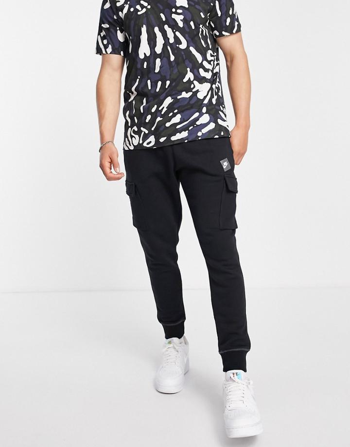 Nike Just Do It Cuffed Cargo Fleece Sweatpants In Black