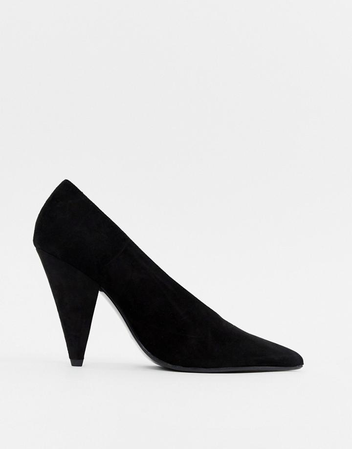 Mango Pointed Cone Heel Shoe In Black - Black