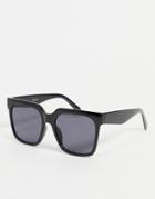 Madein. Classic Sunglasses-black