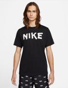 Nike Club Essentials T-shirt In Black