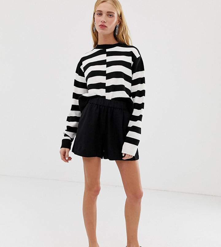 Monki Linen Shorts In Black - Black