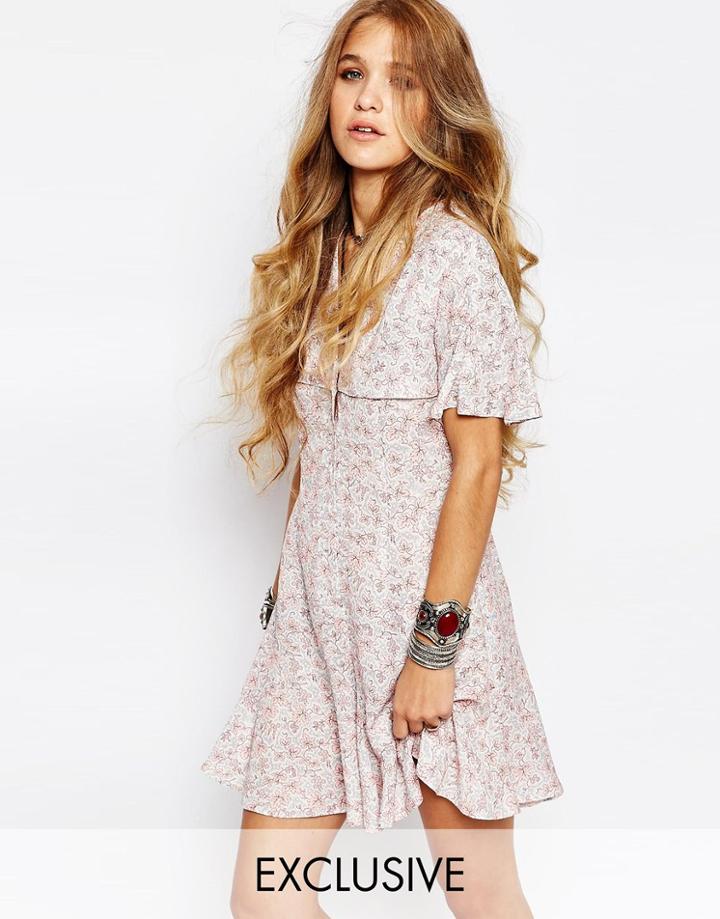 Reclaimed Vintage Button Front Mini Tea Dress With Ruffle Detail In Ditsy Print - Pink