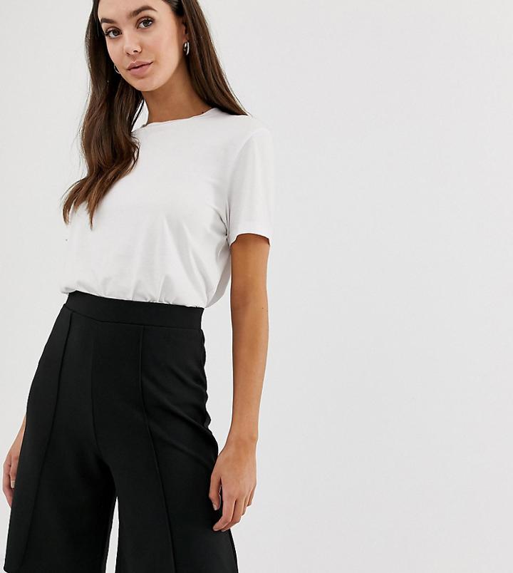 Asos Design Tall City Shorts With Pintuck Detail - Black
