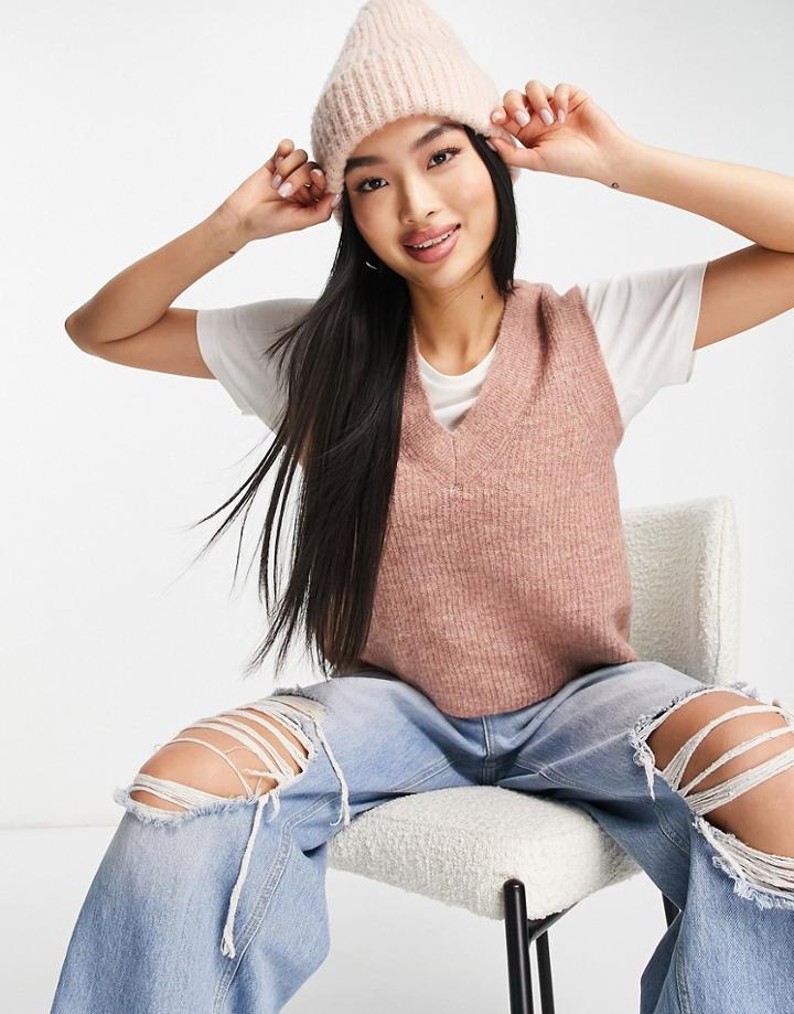 Jdy Elanor V-neck Knitted Vest In Beige-neutral
