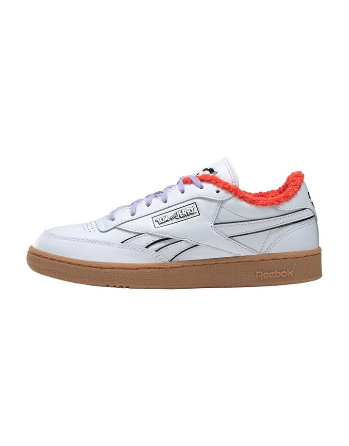 Reebok Tom & Jerry Club C Sneakers In White With Gum Sole