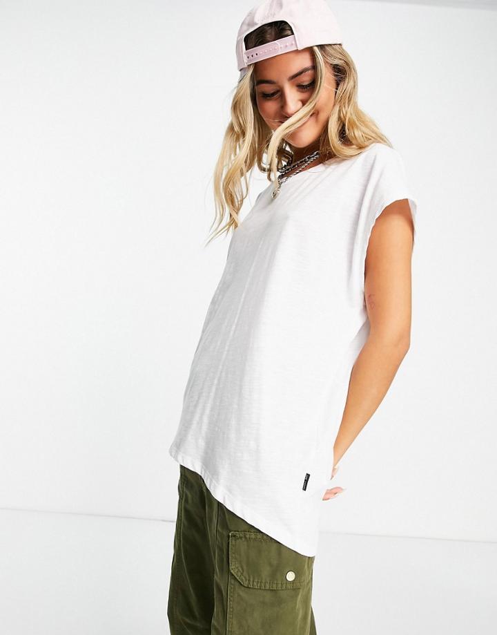 Noisy May Scoop Neck T-shirt In White